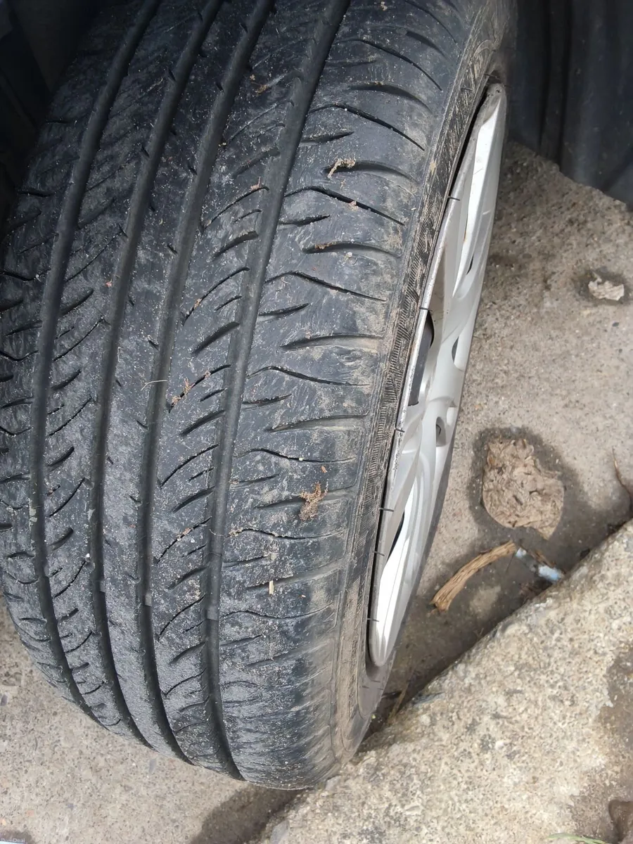 Mazda Mazda2 2012 - Image 4