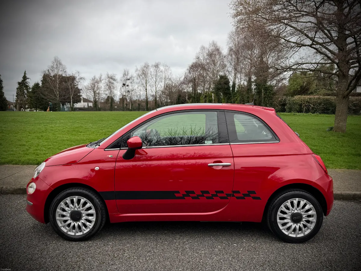 Fiat 500 Lounge 1.2 Petrol in Pasodoble Red. - Image 4