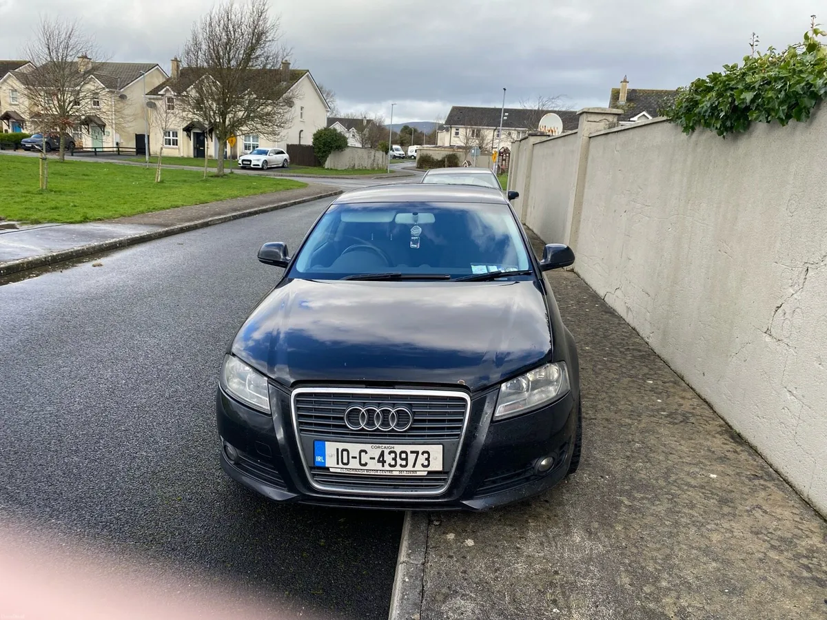 audi a3 hatchback 2010 - Image 1