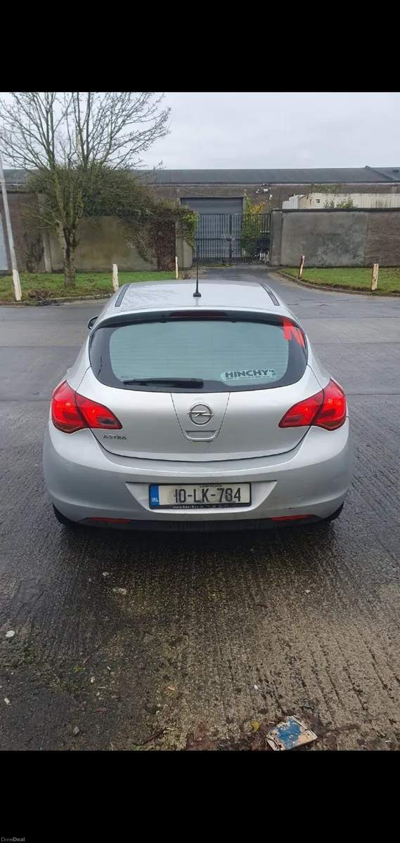 Opel Astra with new NCT - Image 3