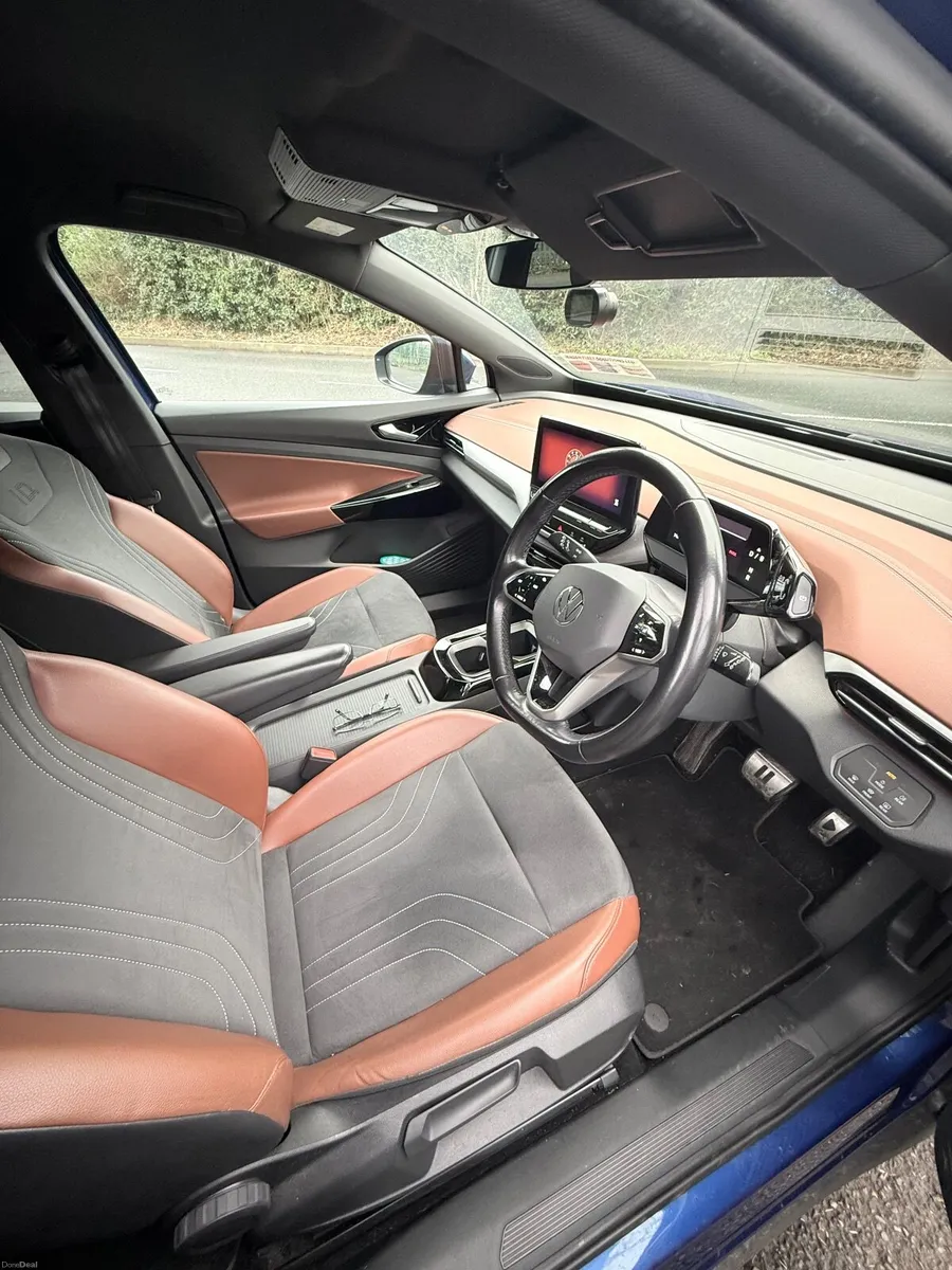 Volkswagen ID.4 2021 Life 77KwH - Image 3