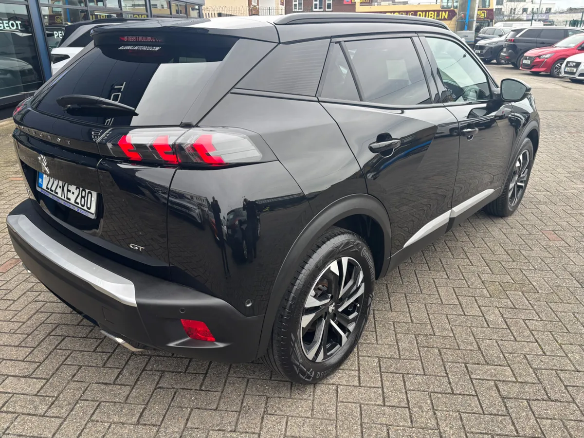 Peugeot 2008 2022 GT - Image 4