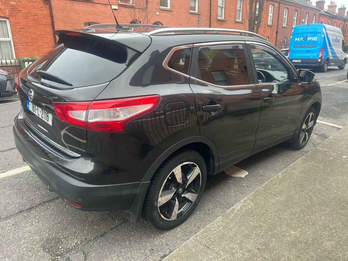 Nissan qashqai automatic - Image 3