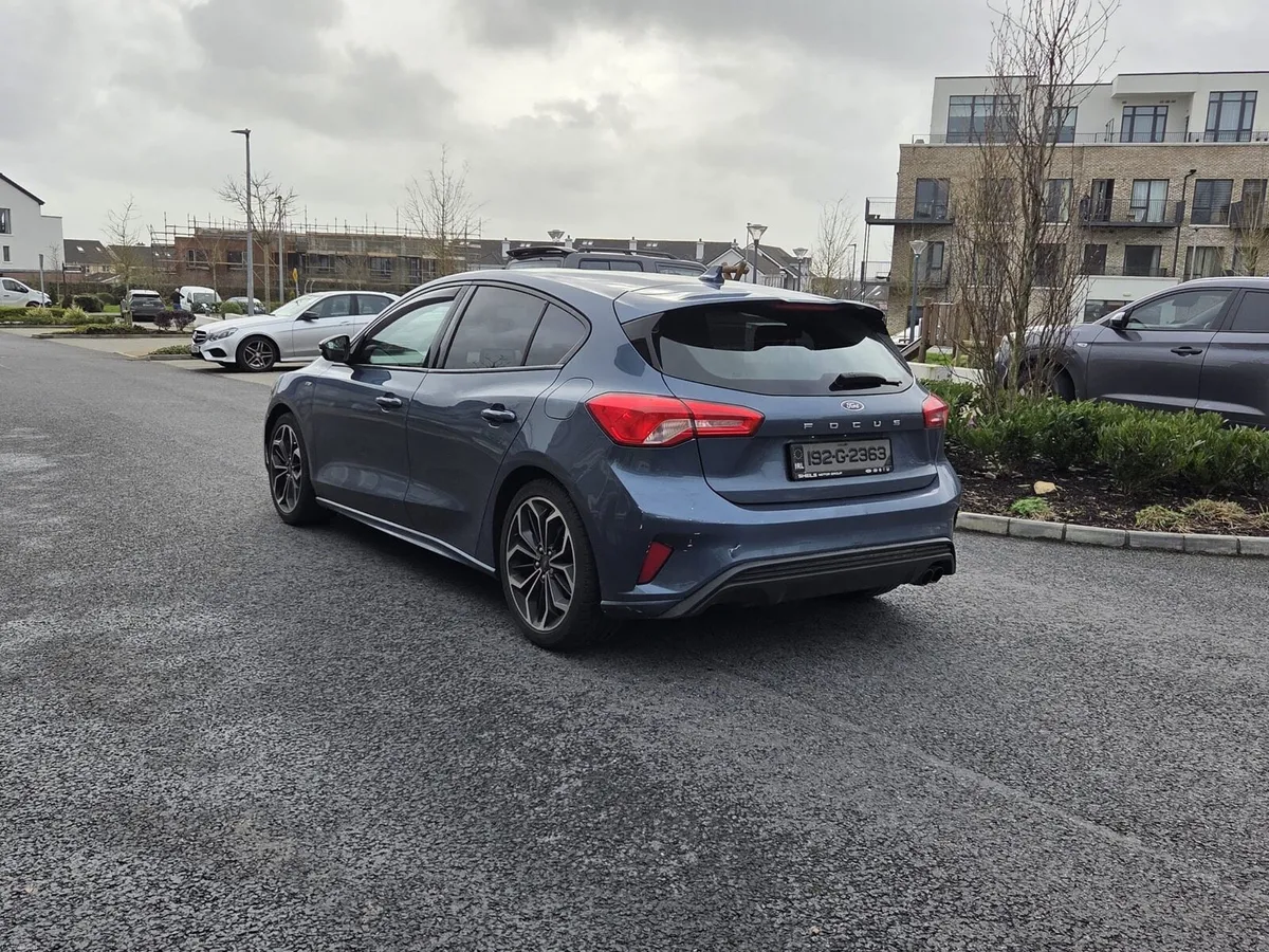 2019 FORD FOCUS ST LINE X - Image 3