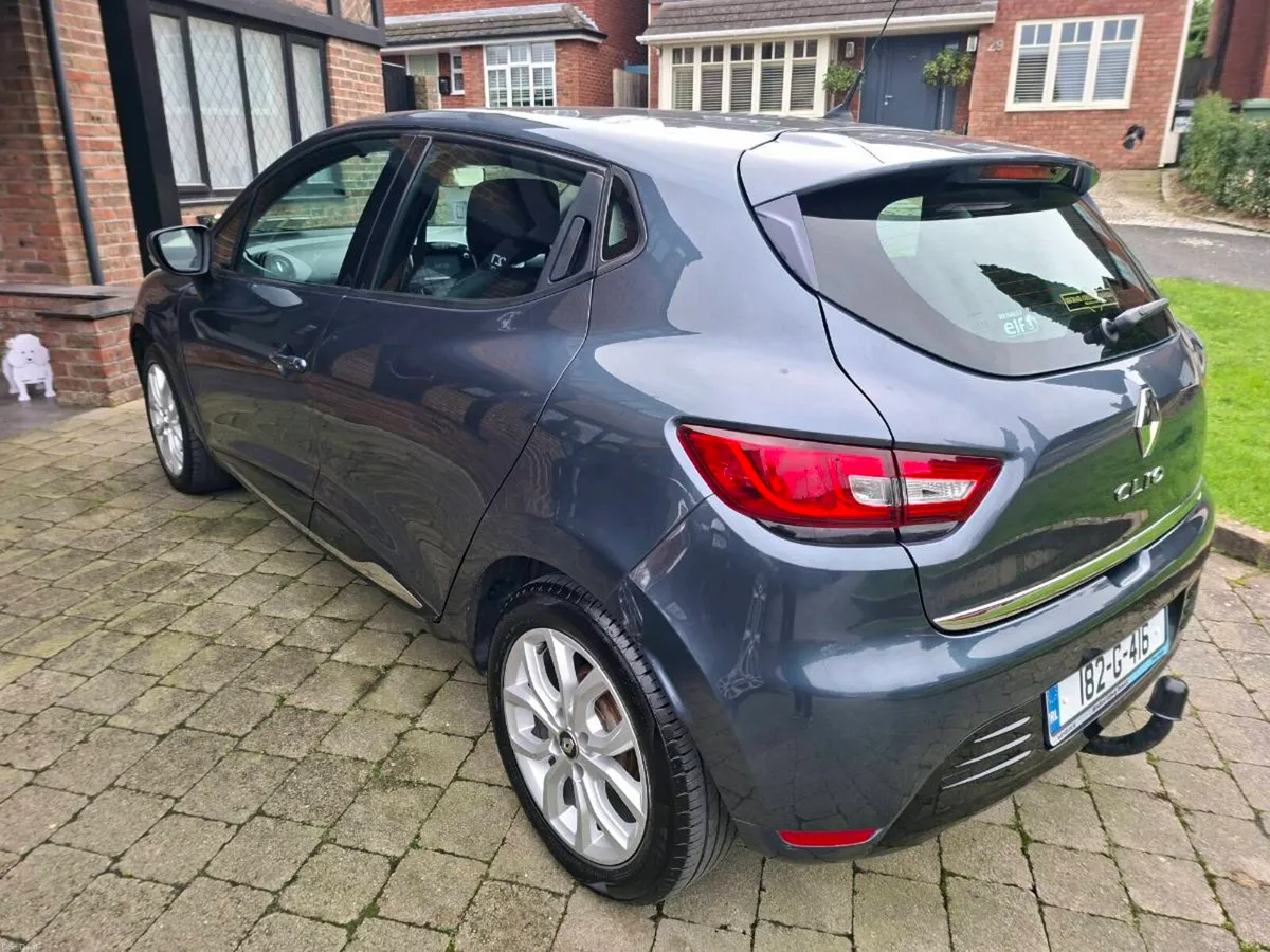 RENAULT CLIO 1.1 PETROL 2018 ONLY 99000 KLMS - Image 3