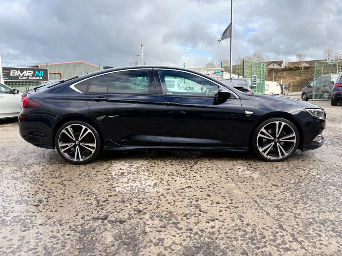 2018 VAUXHALL INSIGNIA 2.0D SRI VX-LINE - Image 4