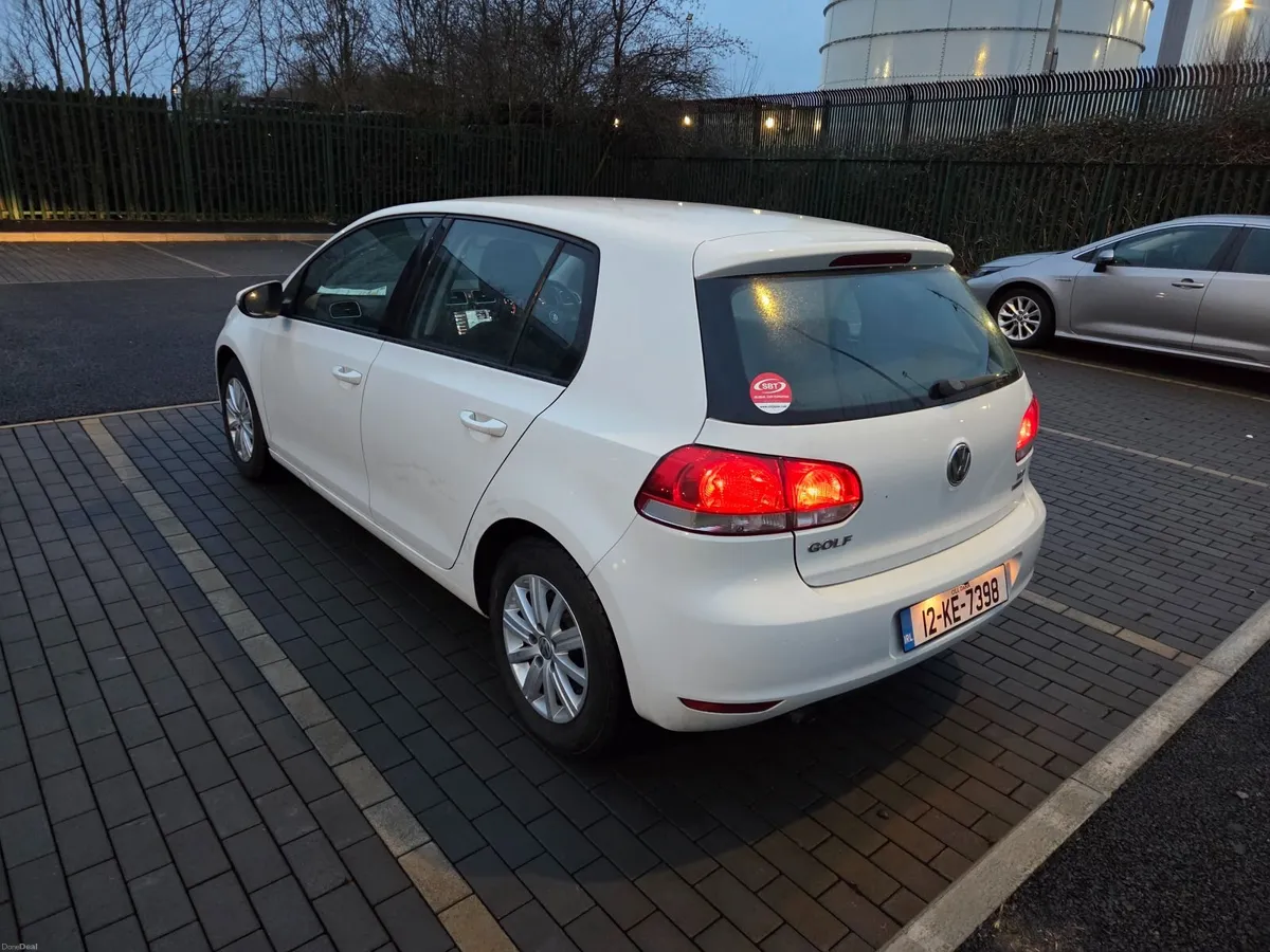 🔥 2012 VW Golf 1.2 Auto with car play Low Miles🔥 - Image 4