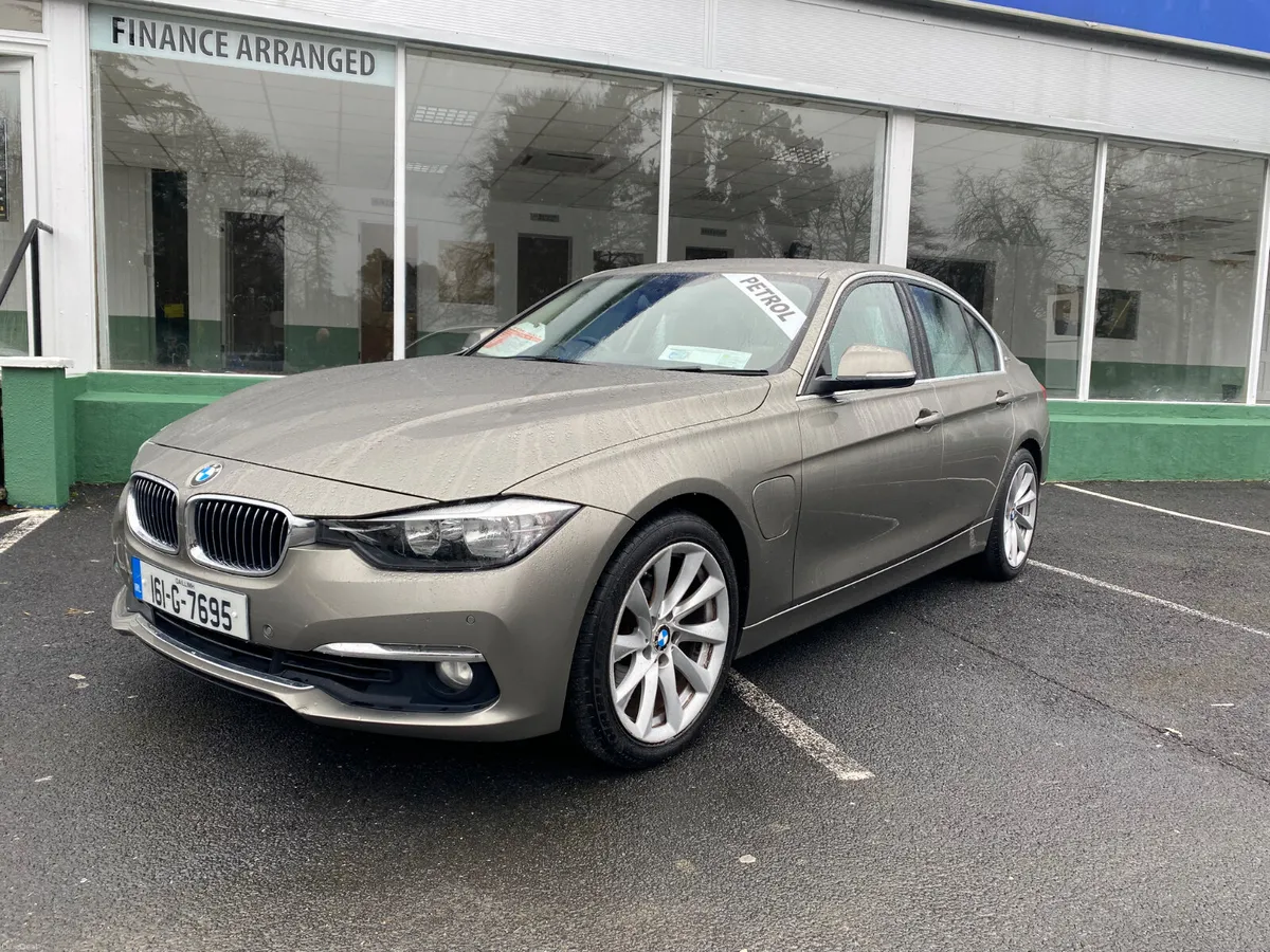 BMW 3-Series  Hybrid Auto - Image 1
