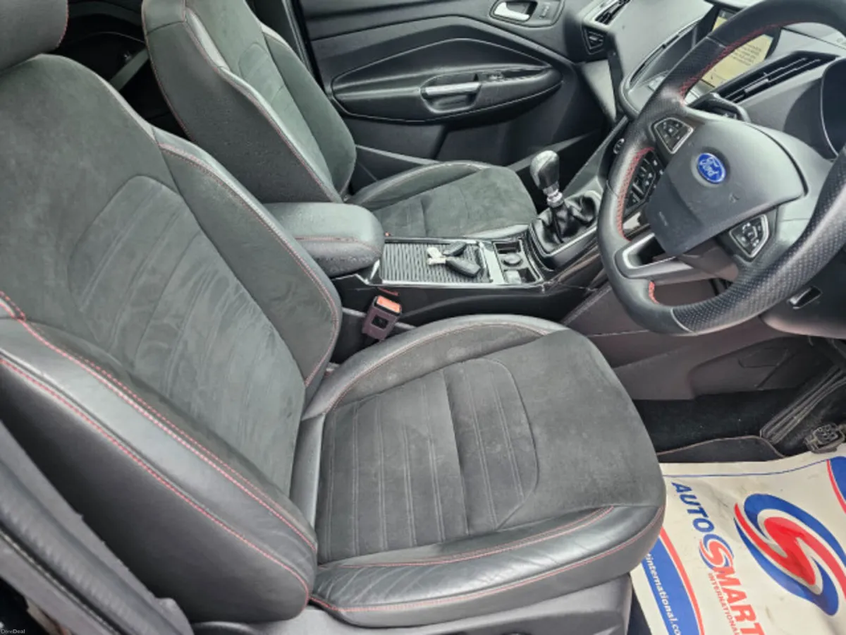 Ford Kuga 1.5 TDCI St-line Edition 120PS 5DR - Image 4