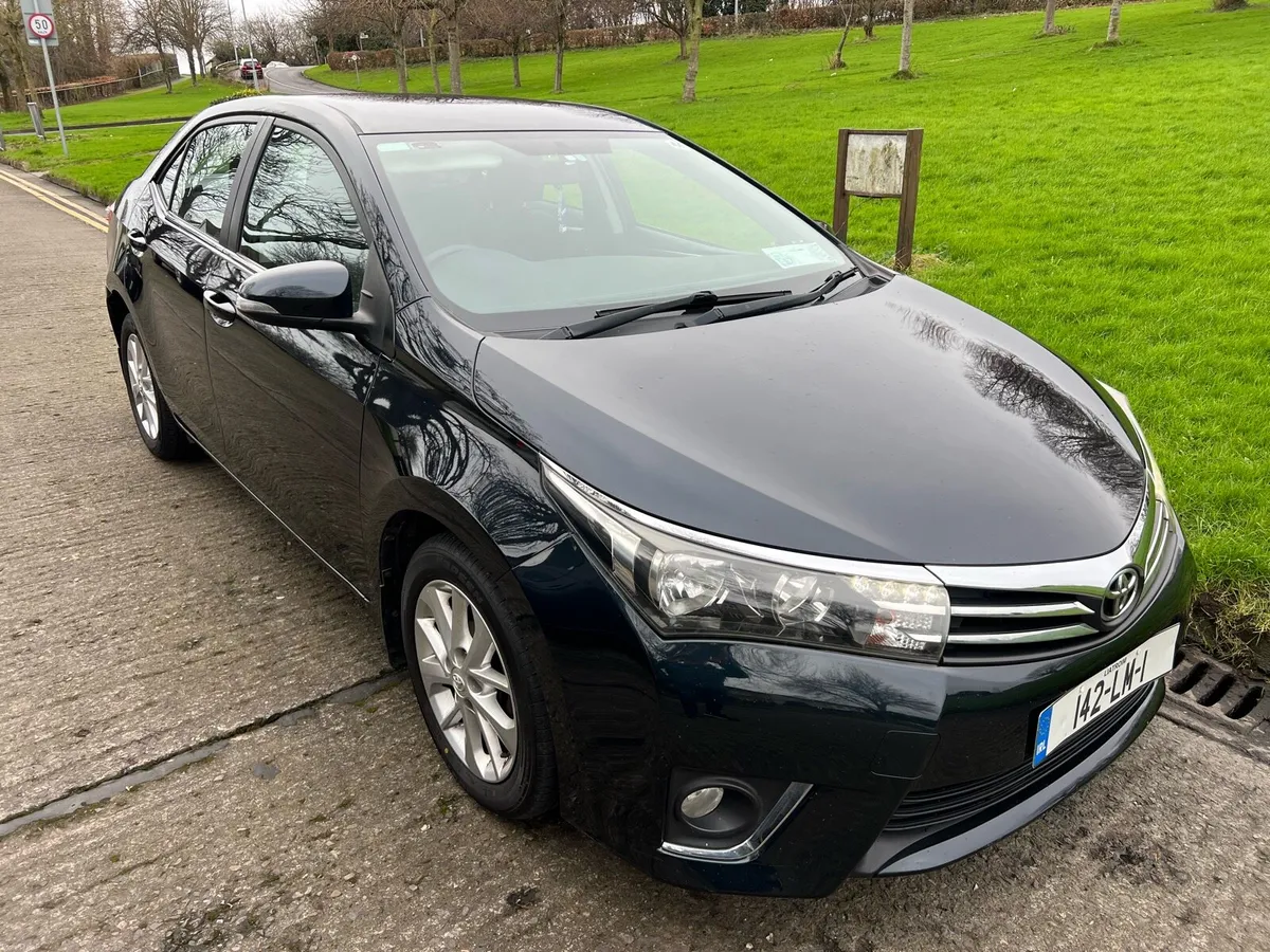 2014 Toyota Corolla 1.4 D4D NCT & TAX - Image 1