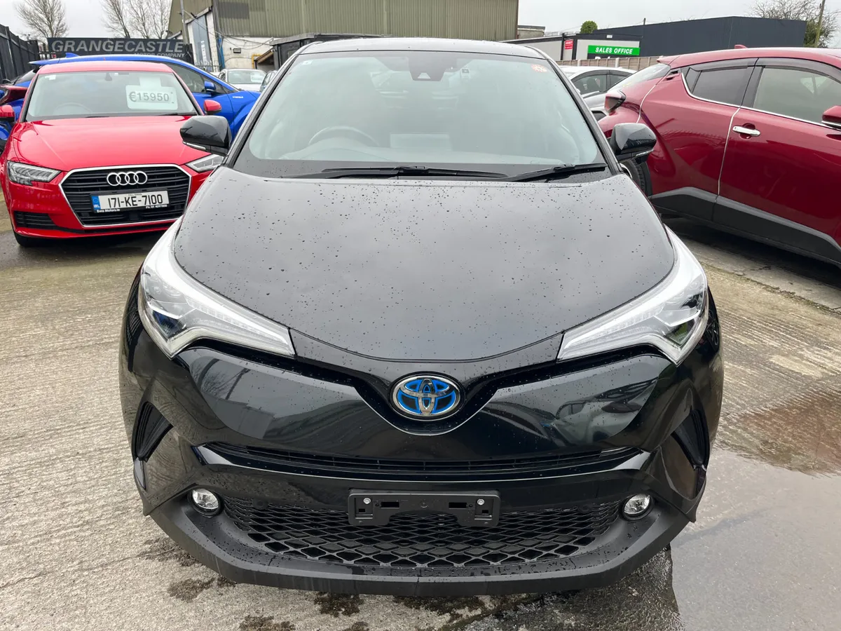 TOYOTA C-HR 2019, 1.8 HYBRID AUTO LOW KM HIGH SPEC - Image 2