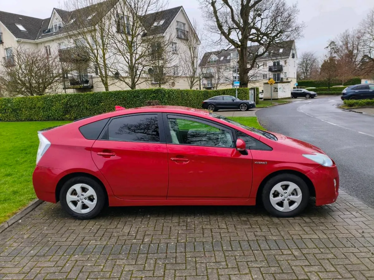 TOYOTA PRIUS 2011- 223000 KM - Image 4