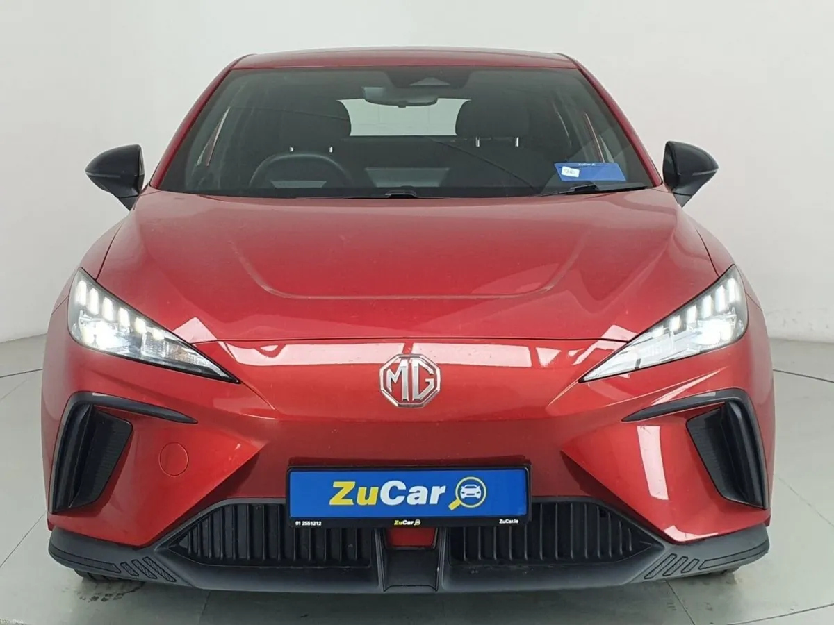 MG MG4 4 Se  SE  203 Electric 64kWh Auto  Long Ran - Image 3