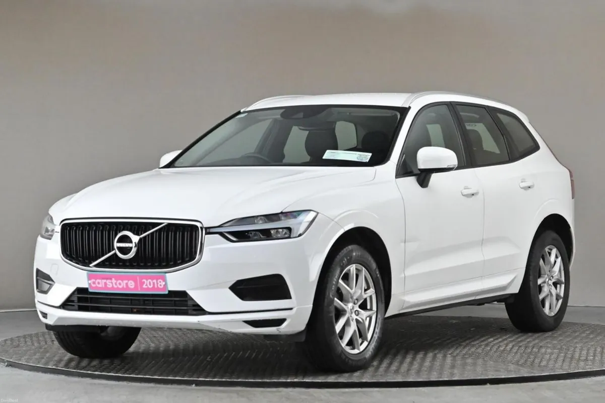 Volvo XC60 2.0 D4 AWD MOMENTUM **FULL LEATHER** - Image 3