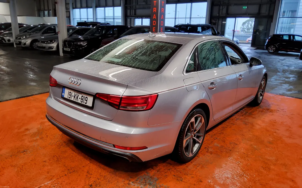 Audi A4 2019 - Image 4