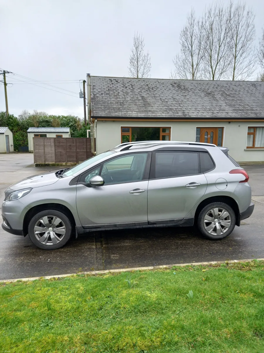 2019 Peugeot 2008 1.2 Petrol - Image 4