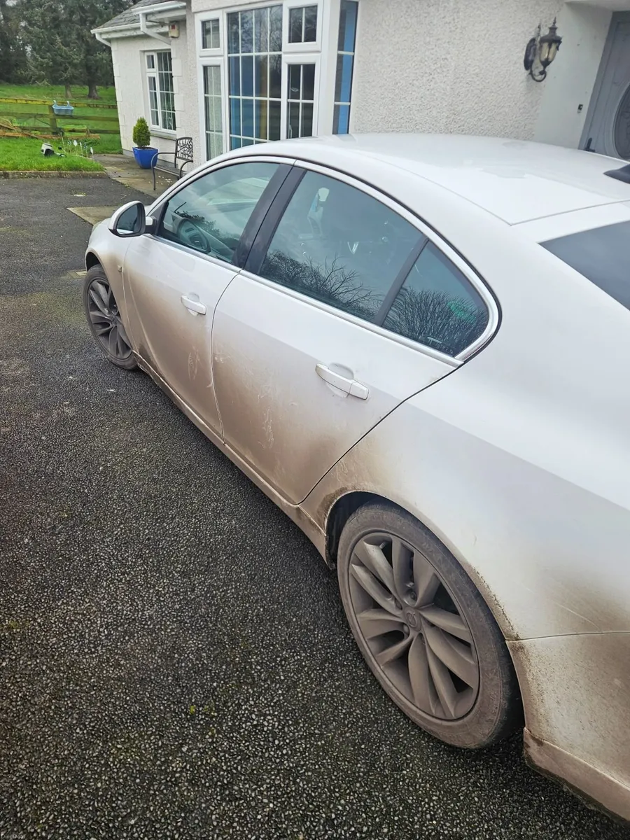 Opel Insignia 2013 - Image 1