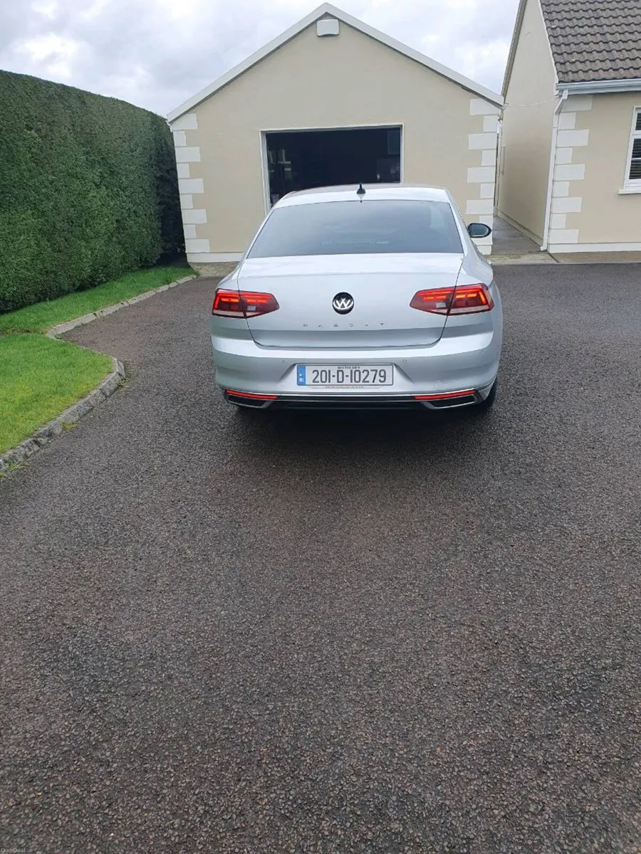 V W Passat Highline 2.0 lt diesel - Image 4