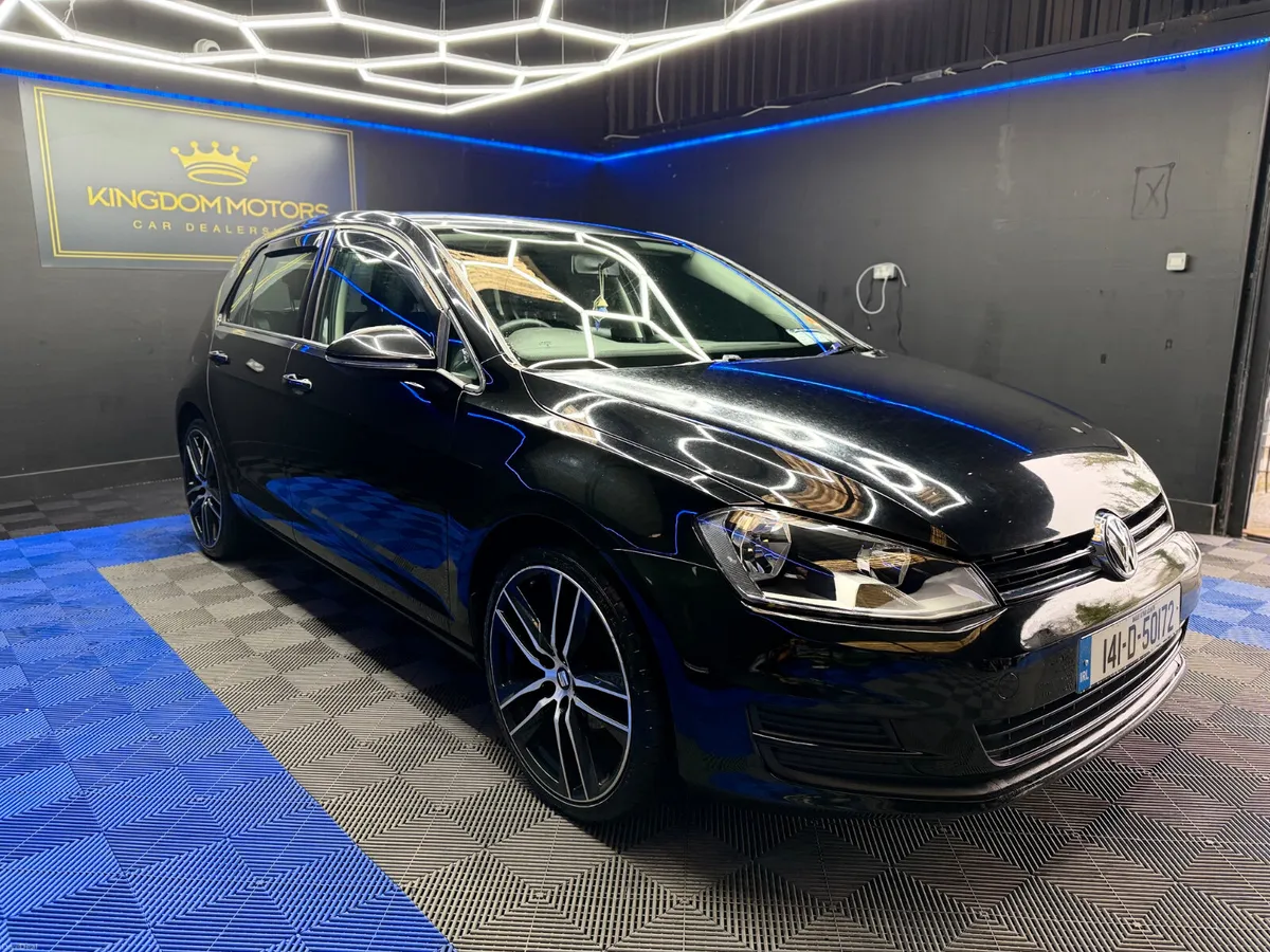 Volkswagen Golf 1.2 Manual,1 OWNER - Image 2