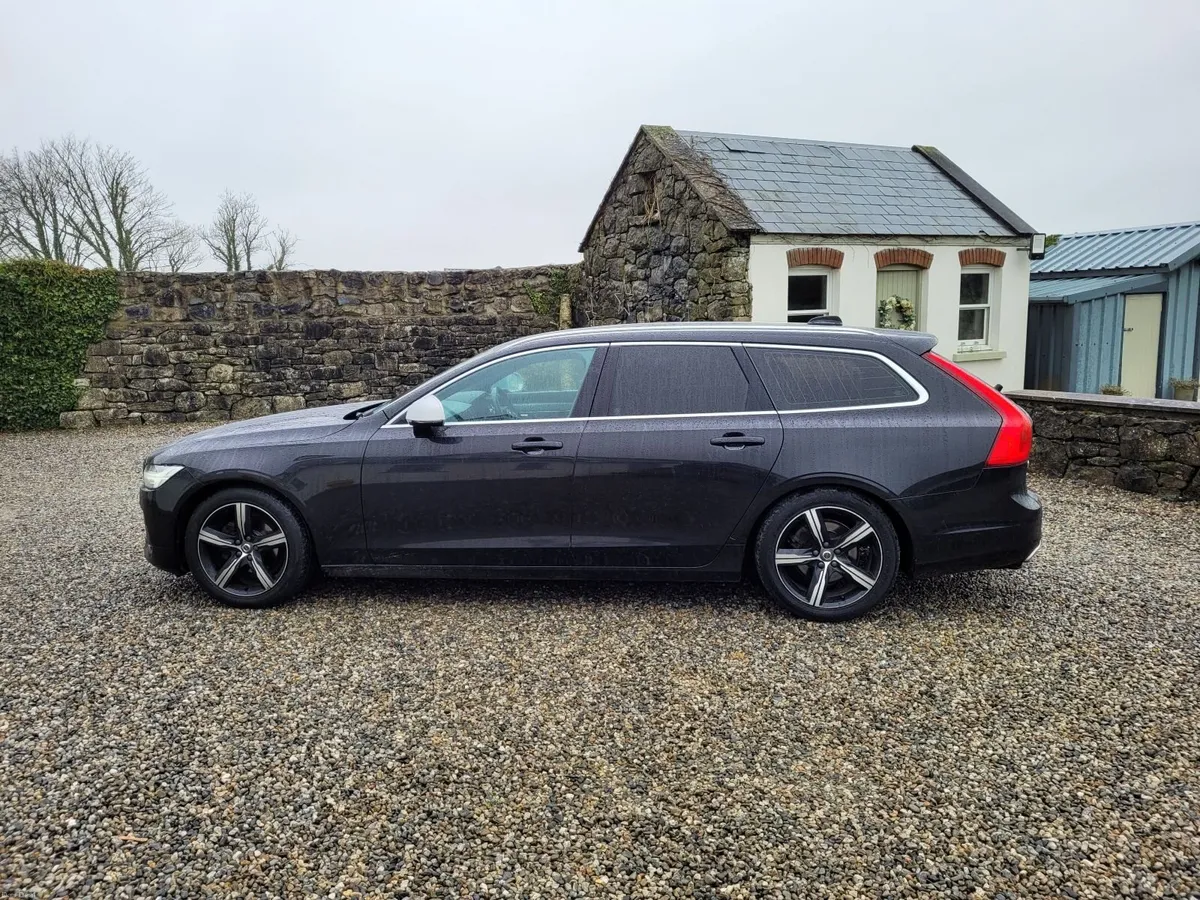 172 Volvo V90  2.0D Auto R- Design - Image 2