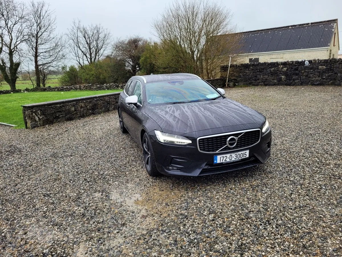172 Volvo V90  2.0D Auto R- Design - Image 4