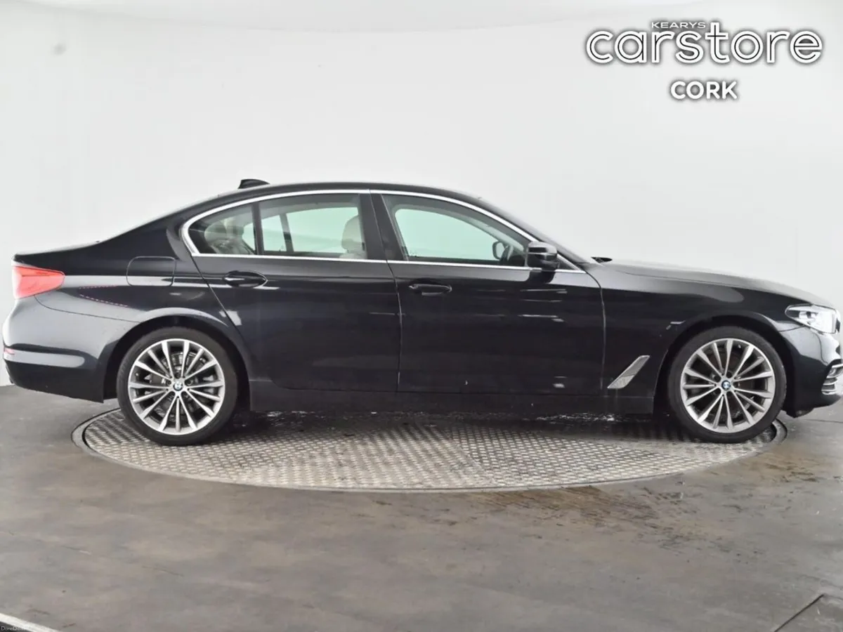 BMW 5-Series 520d SE Auto - Image 3