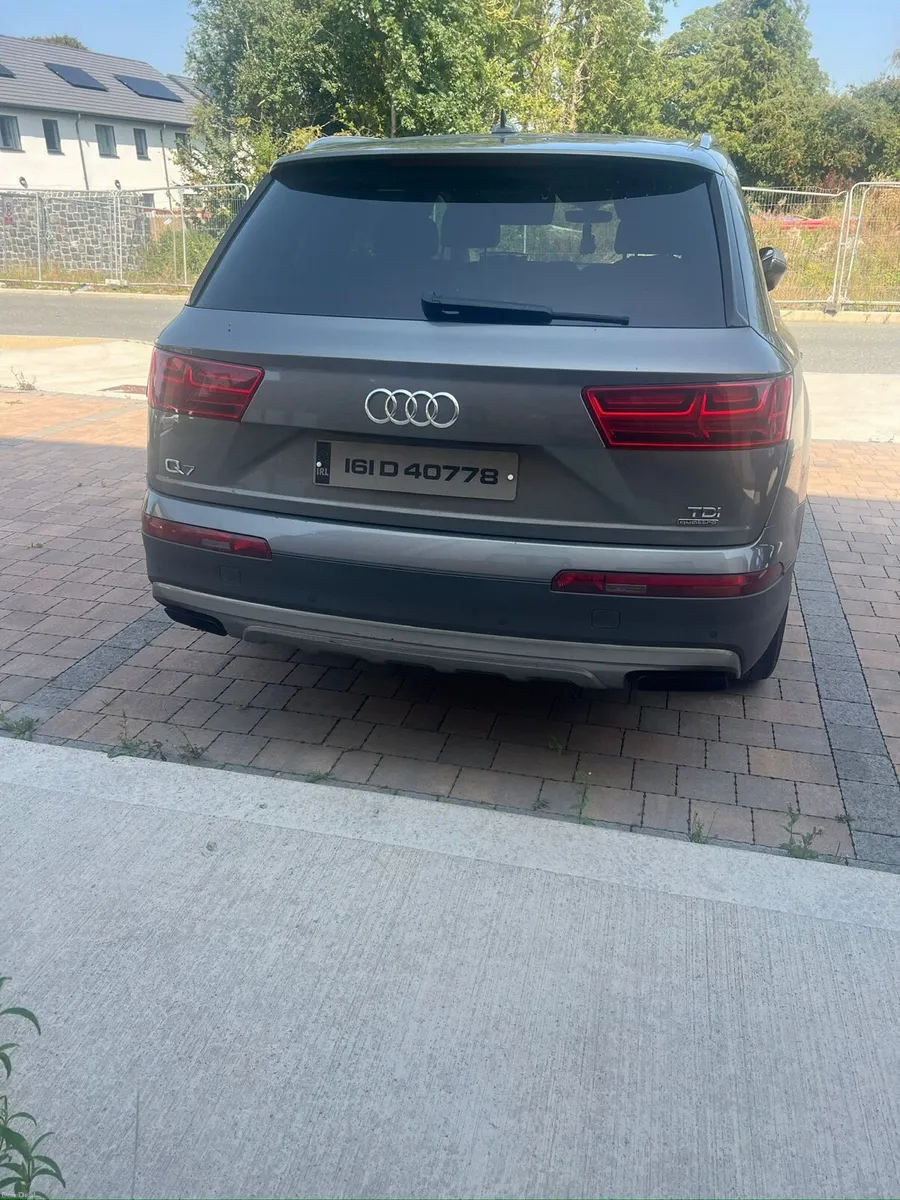 Audi Q7 21000€ - Image 2