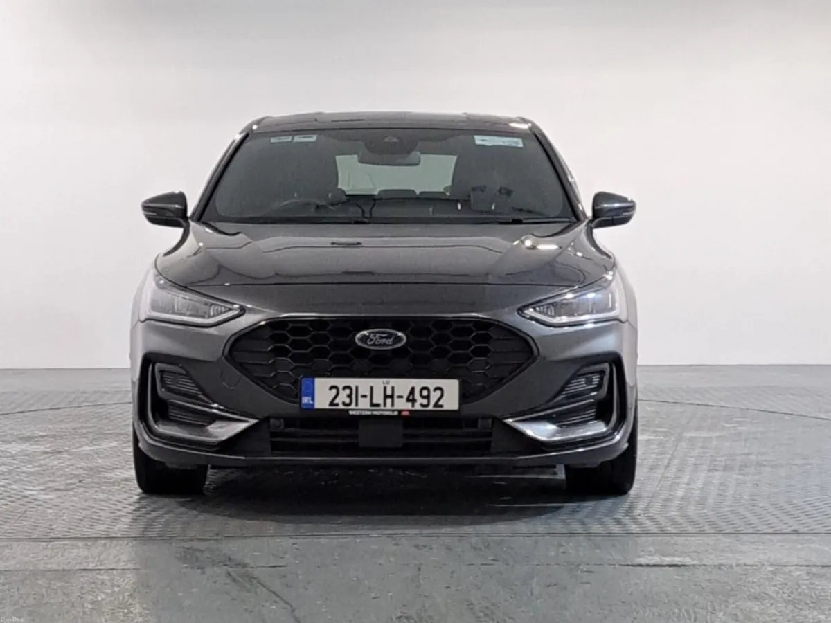 Ford Focus 1.0L EcoBoost 125PS ST LINE X - Image 4