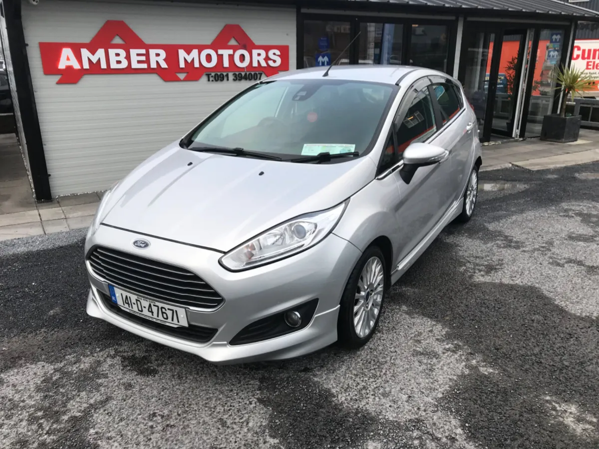 2014 Ford Fiesta  5DR AUTO PETROL - Image 2