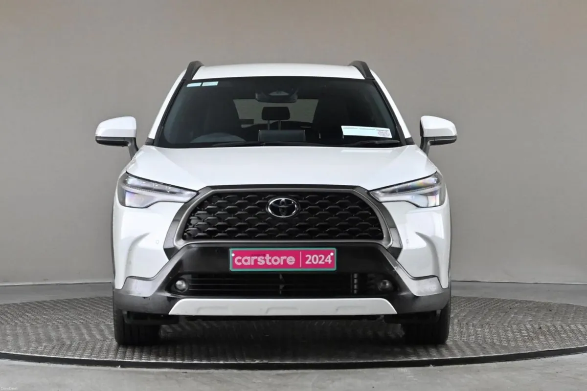 Toyota Corolla 1.8 CROSS SPORT **LOW MILEAGE** - Image 2