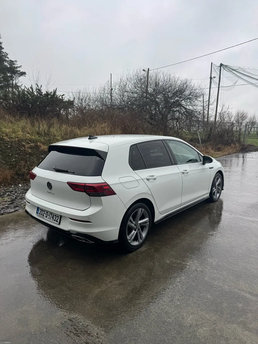 VW Golf R-Line - Image 3