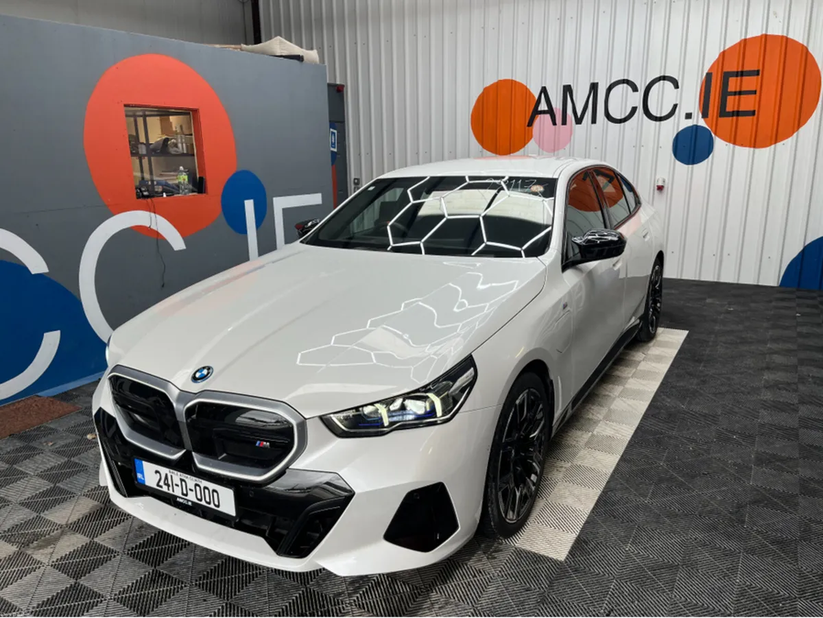 BMW i5 2024 BMW i5 M60 XDRIVE AUTOMATIC / CRUISE C - Image 5