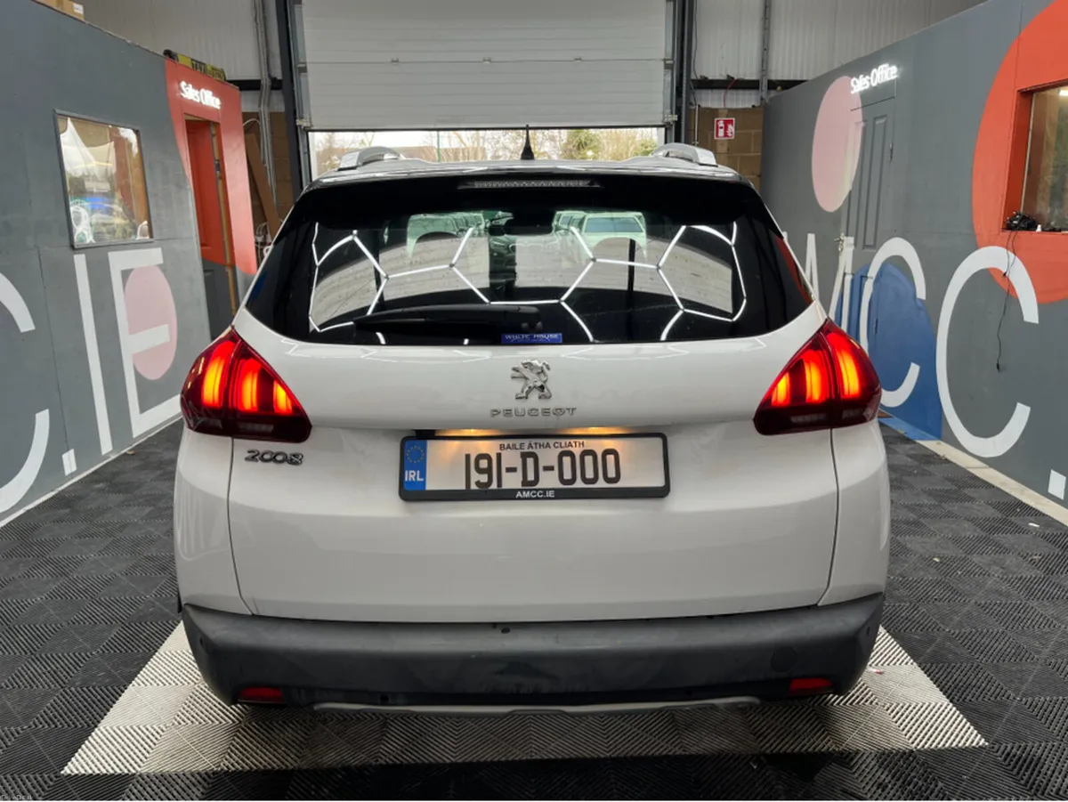 Peugeot 2008 2019 PEUGEOT 2008 ALLURE 1.2 AUTOMATI - Image 3