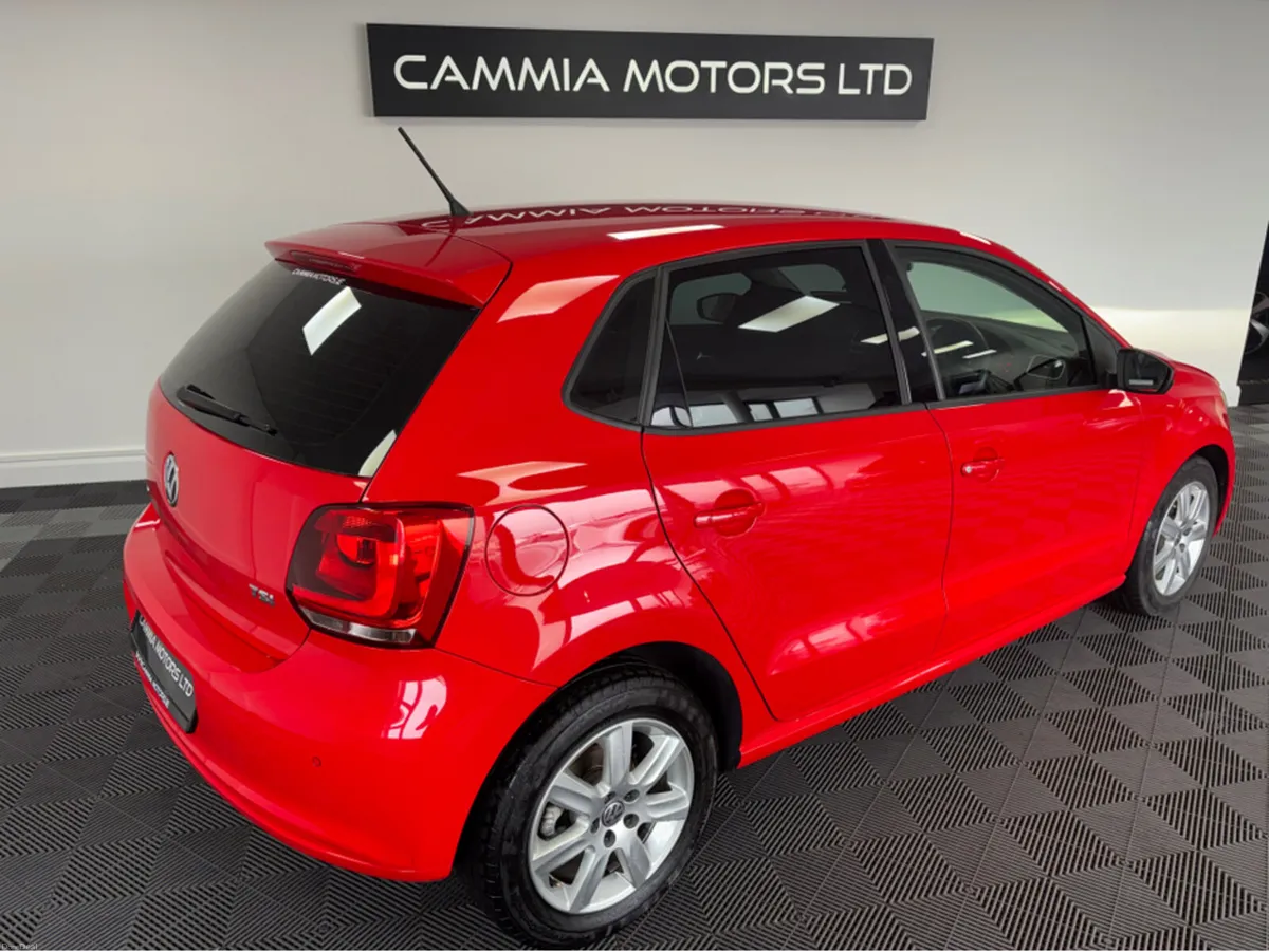 Volkswagen Polo *VOLKSWAGEN POLO* *DSG AUTO* *LOW - Image 4