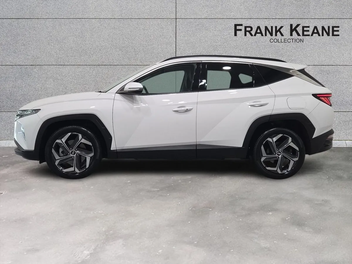 Hyundai Tucson 2WD Executive Plus HEV STG Auto - Image 4