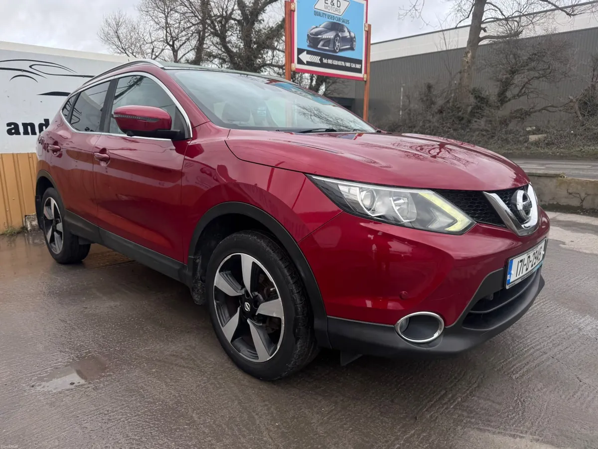 171 Nissan Qashqai 1.5D SV PREMIUM Low Miles - Image 2