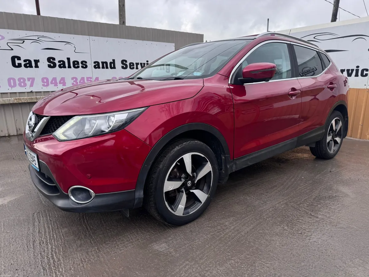 171 Nissan Qashqai 1.5D SV PREMIUM Low Miles - Image 1