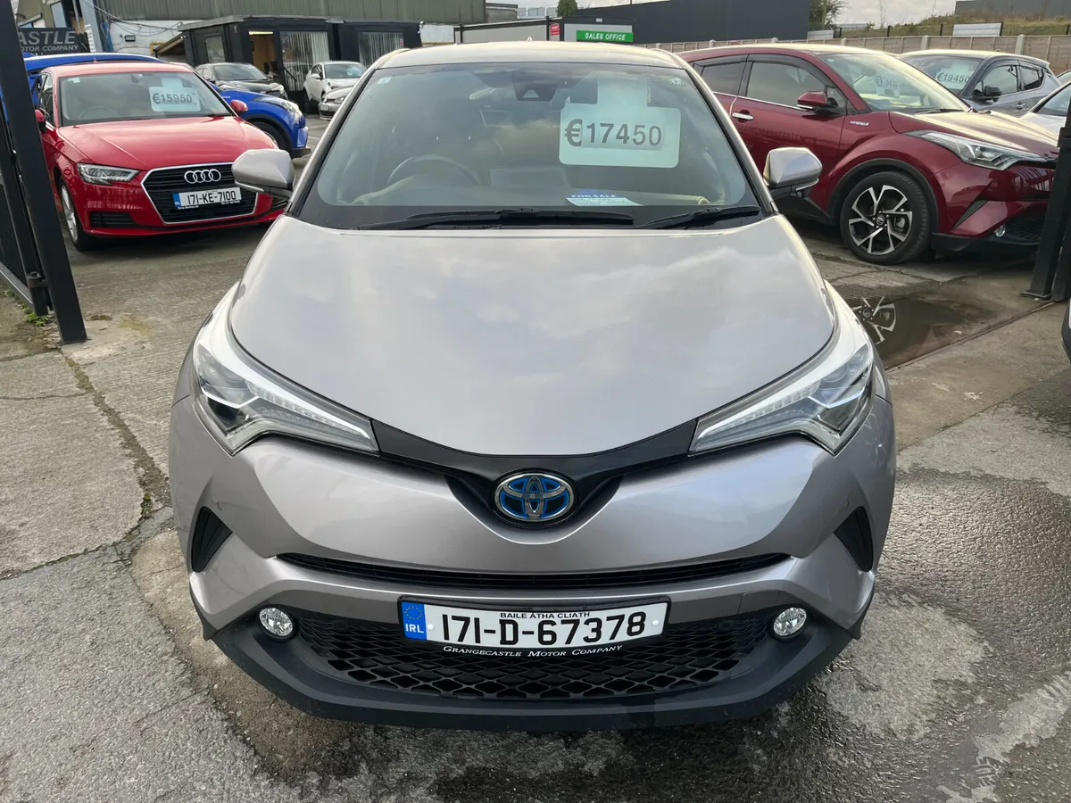 TOYOTA C-HR 2017, 1.8 HYBRID AUTO LOW KM HIGH SPEC - Image 2