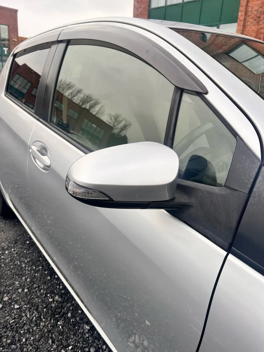 2013 Toyota Vitz | 1.0 Petrol Automatic - Image 3