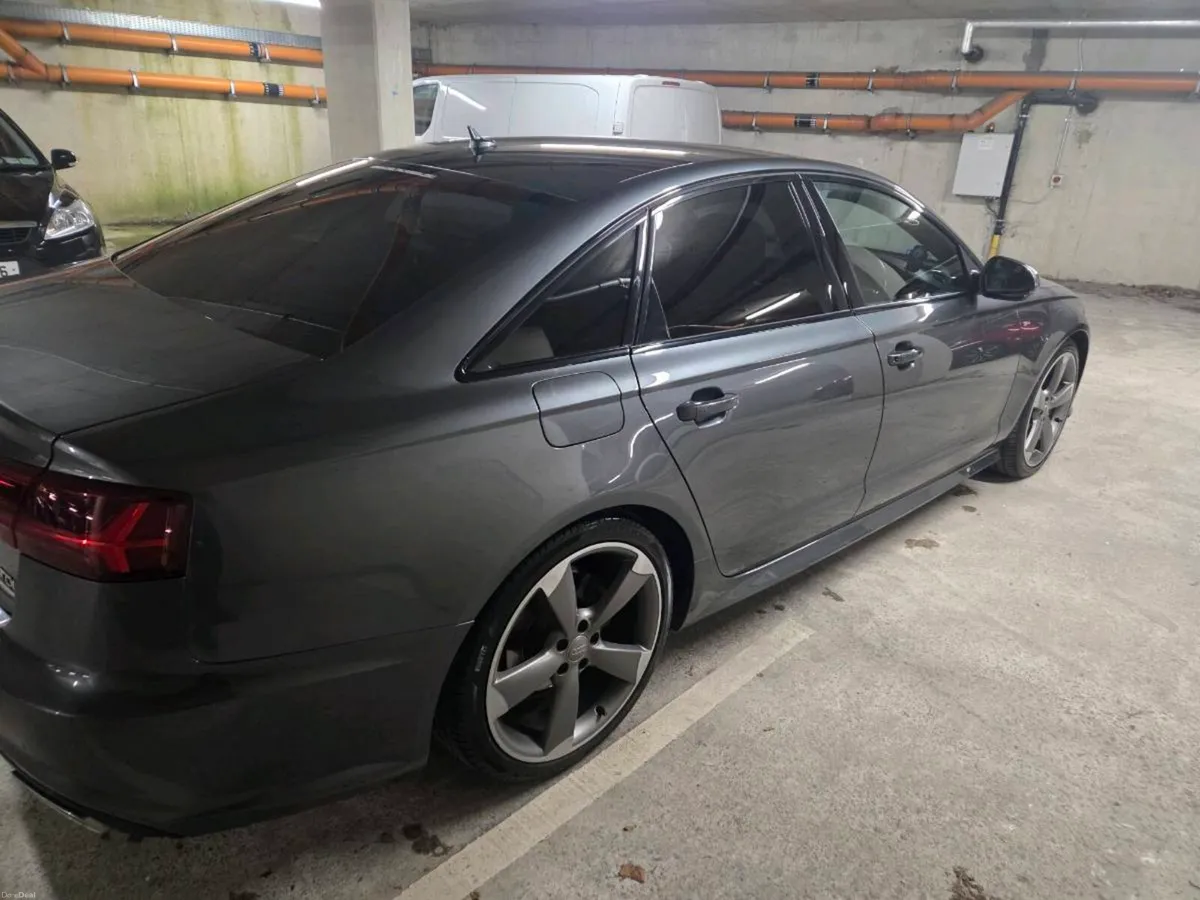 Audi A6 Slne Black edition - Image 3