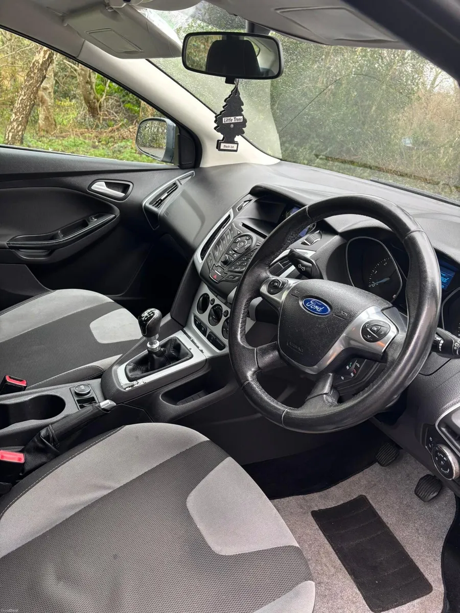 2012 Ford Focus Zetec 1.6 TDCI - Image 3