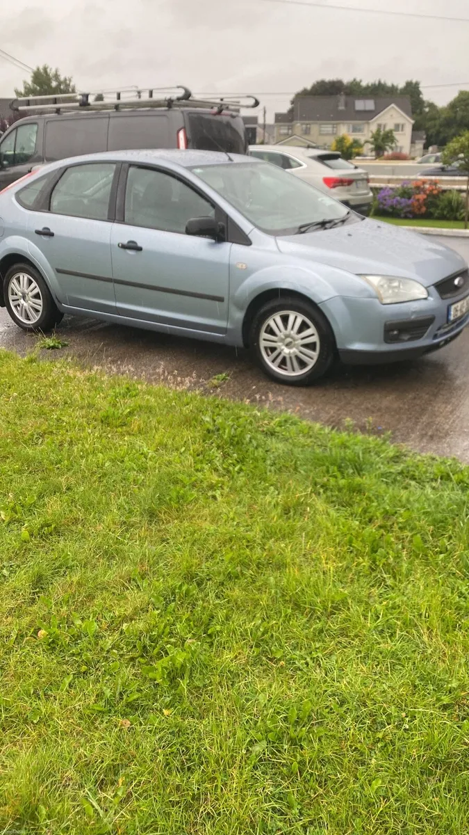 Ford Focus 2005 - Image 1