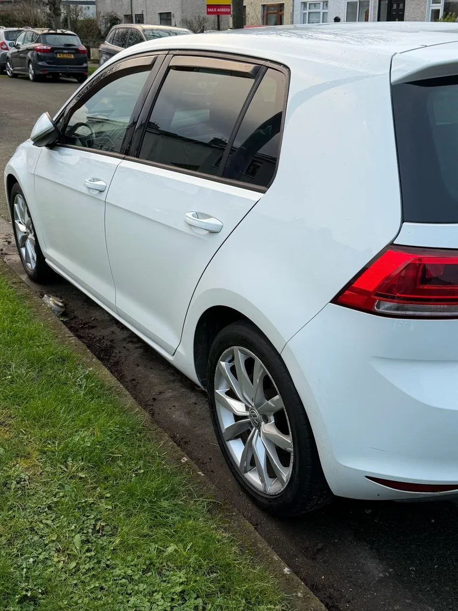 Volkswagen Golf - Image 1