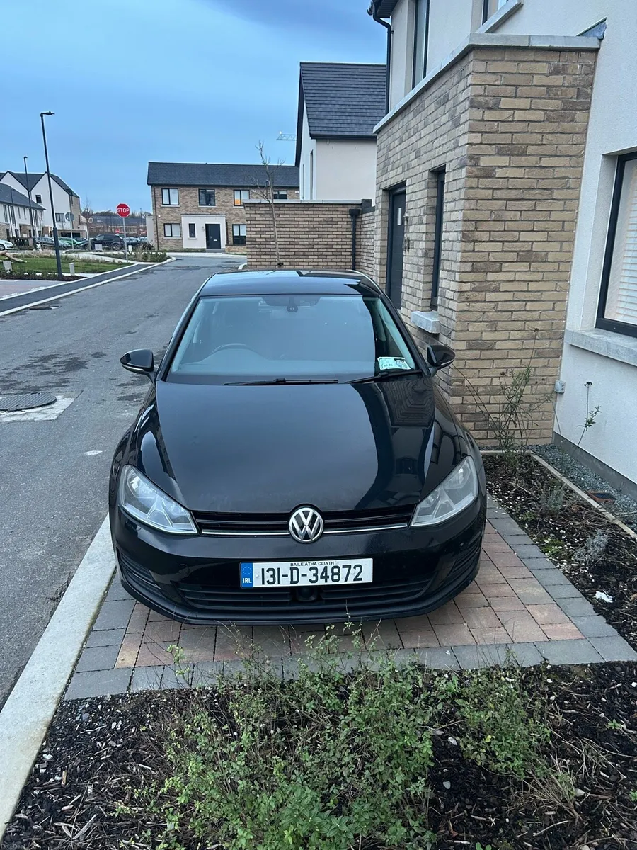 Volkswagen Golf 2013 - Image 1