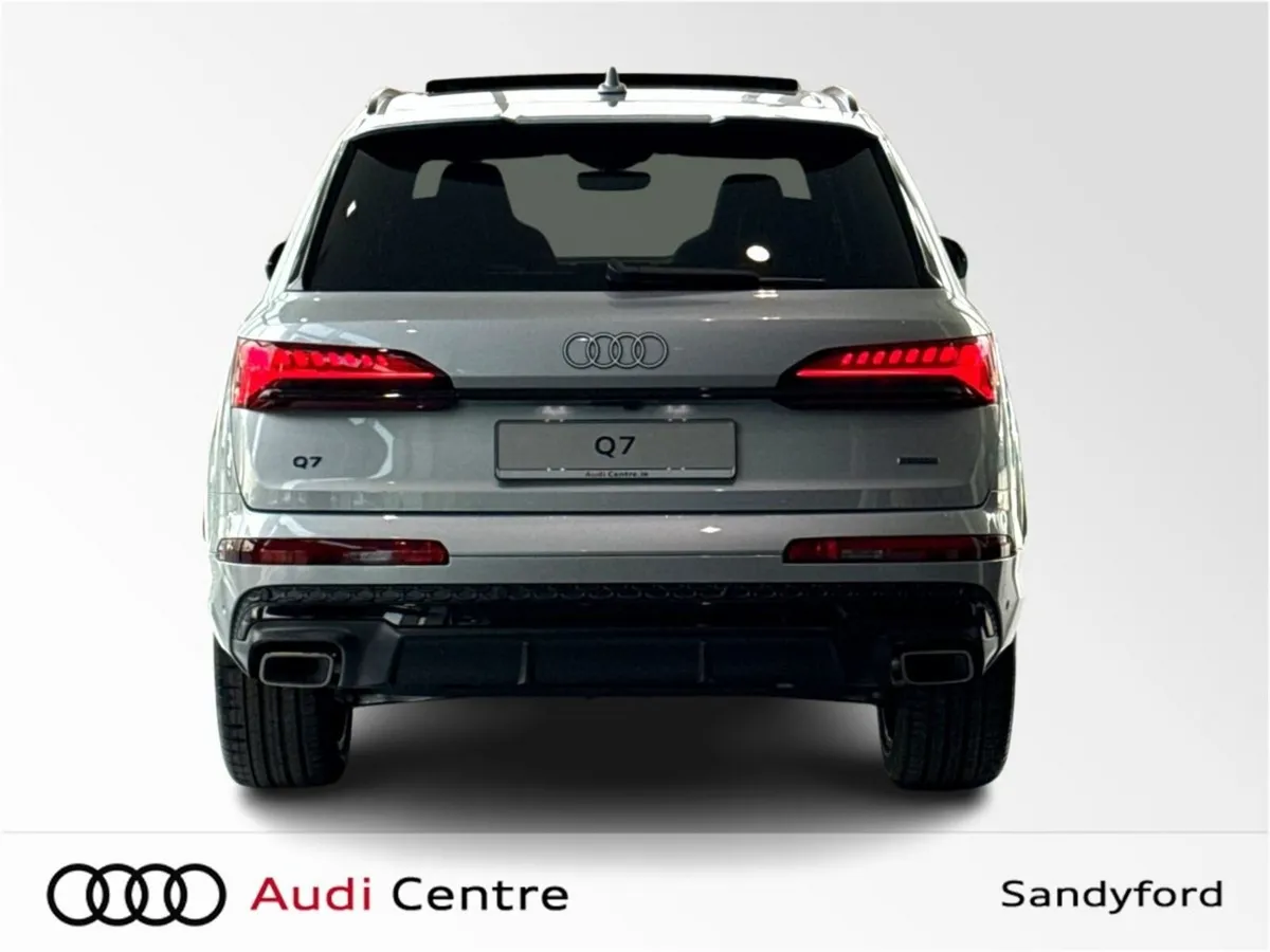 Audi Q7 SUV S line TFSI e quattro 290 kW tiptronic - Image 4