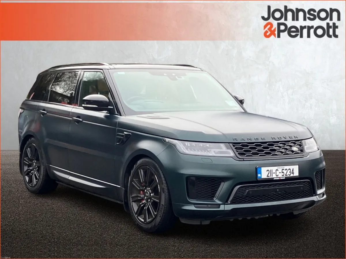 Land Rover Range Rover 2.0 I4 PHEV 404 PS Vogue - Image 1