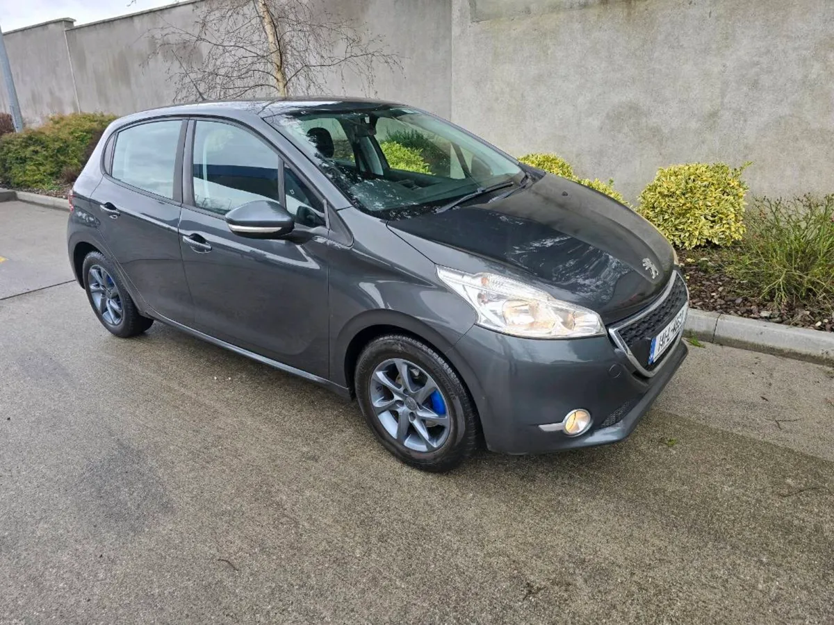141 Peugeot  208 Vti 1.0 New Nct: 04/27 - Image 2