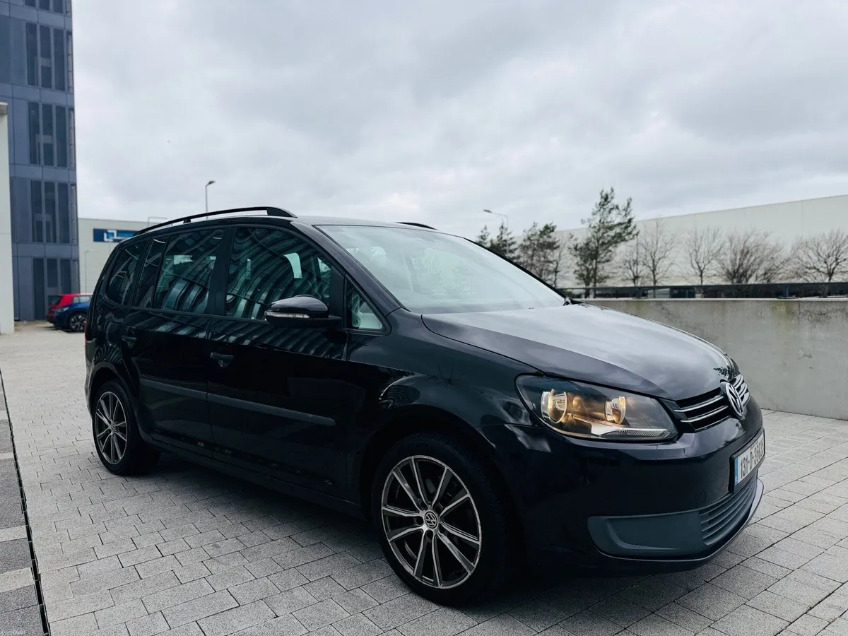 Volkswagen Touran 1.4 Tsi Auto Low mileage - Image 4