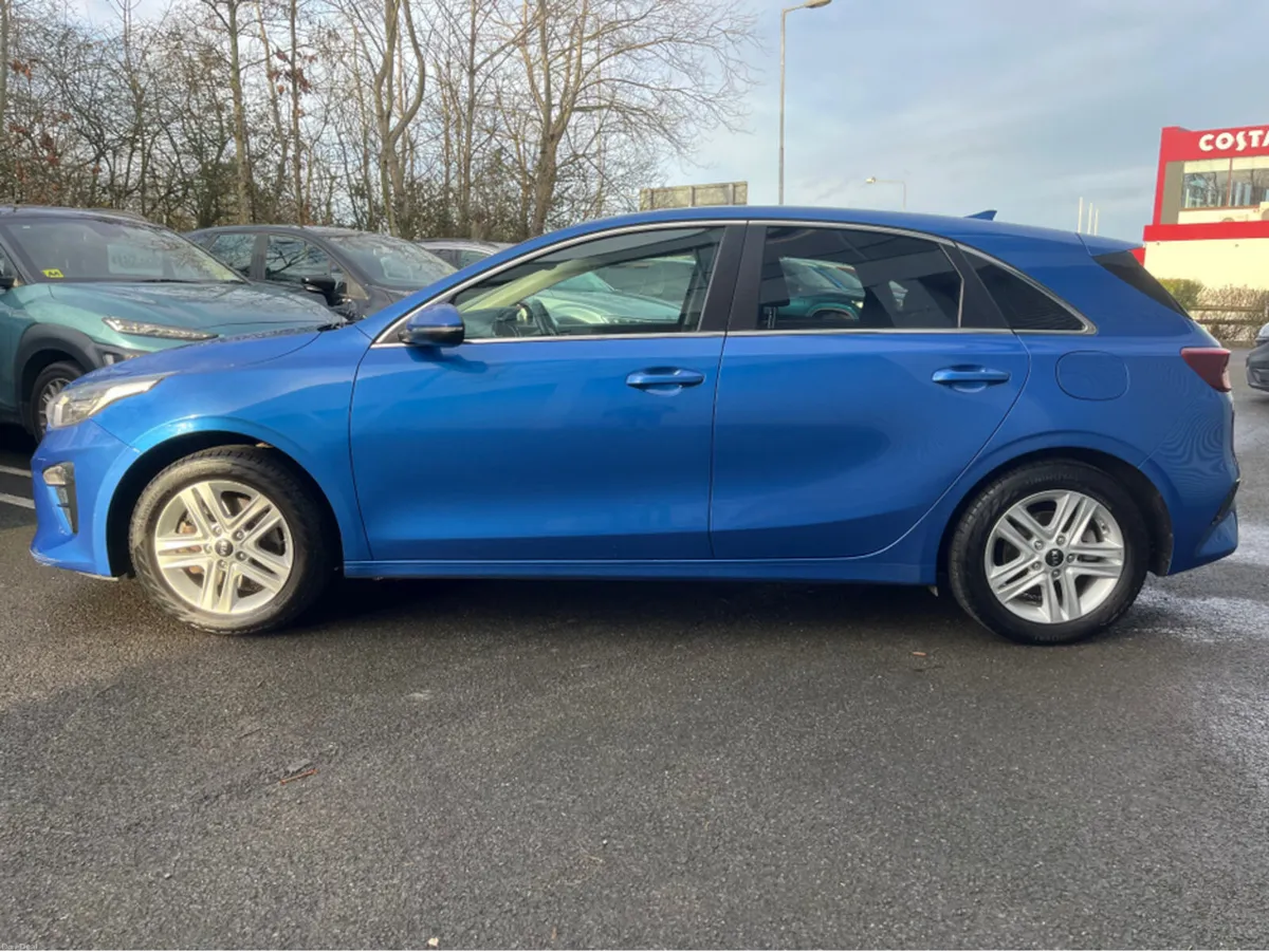 Kia Ceed 1.0  PETROL K3 - Image 4