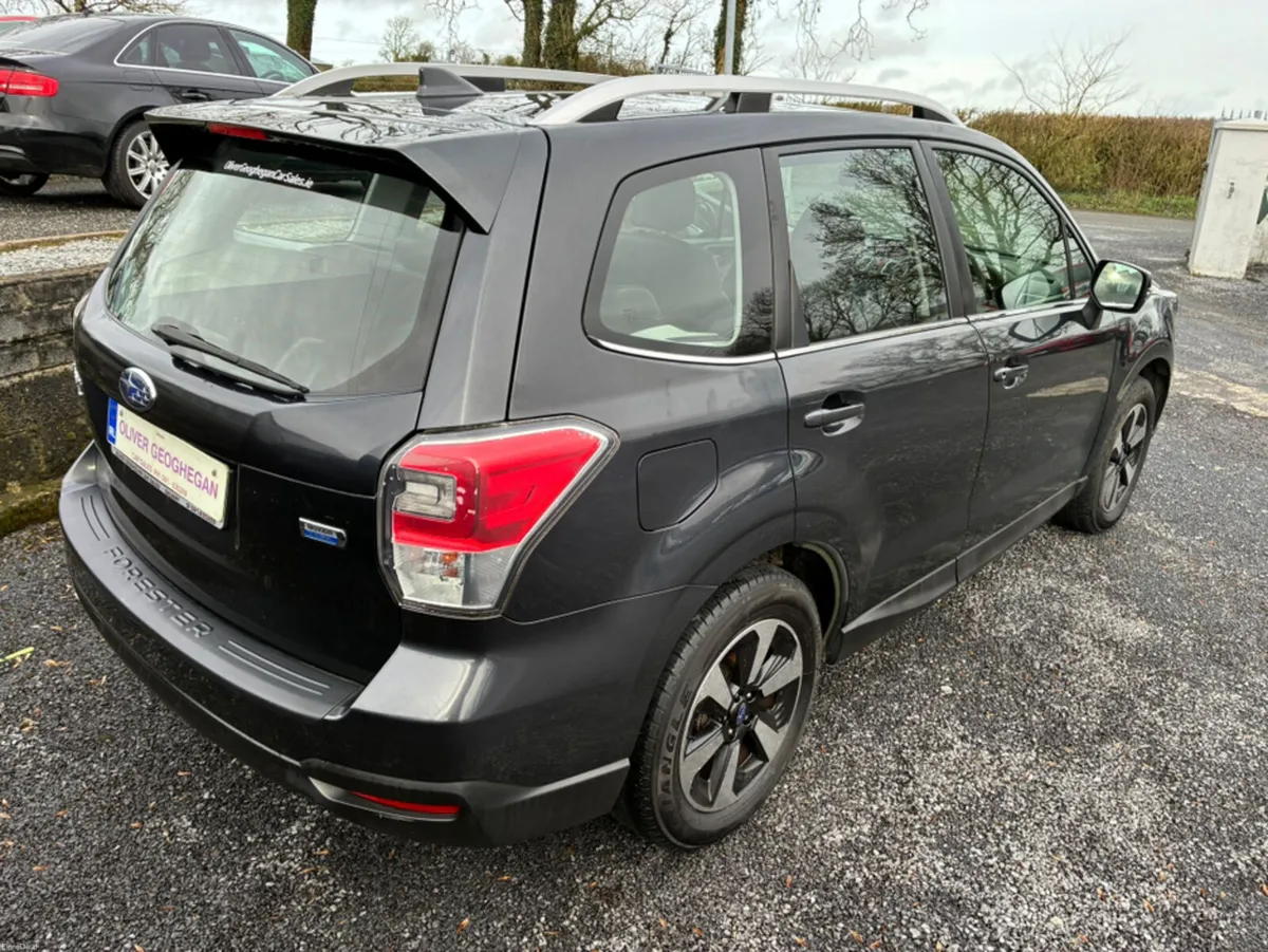 Subaru Forester 2.0 D X 4DR - Image 2